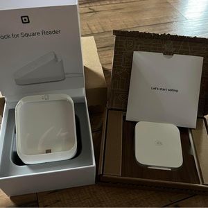 Square Dock and Reader